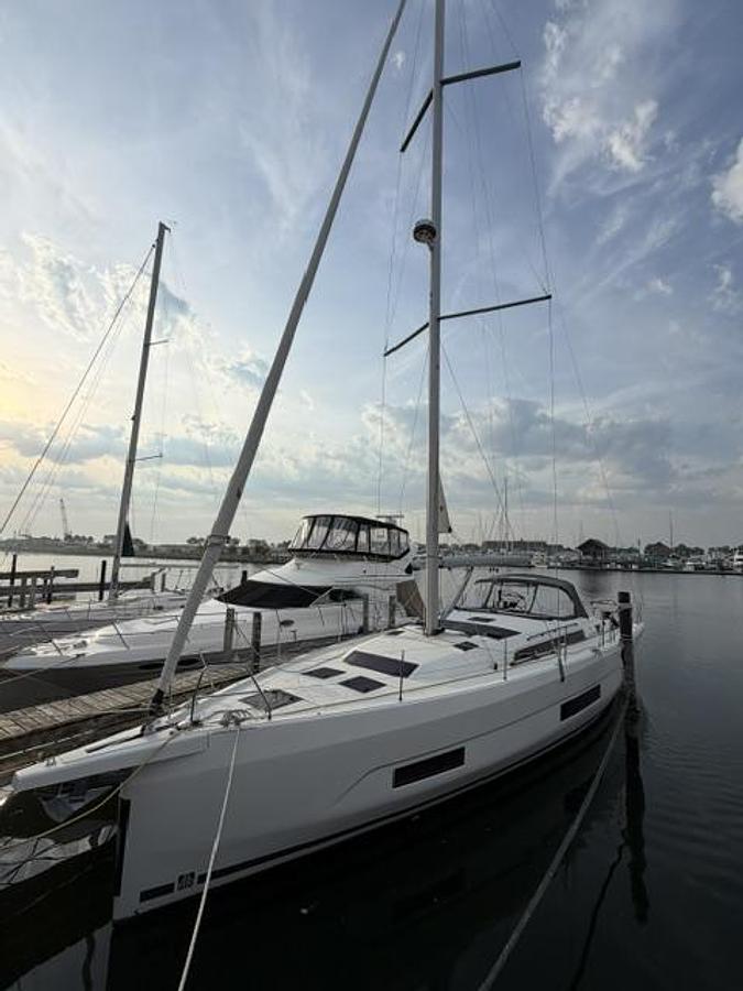 2024 Dufour Yachts D470