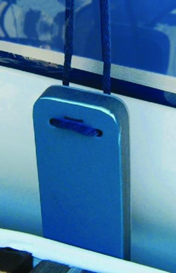 Modular Flat Fender - 20in. x 8in. x 2in. -  Blue