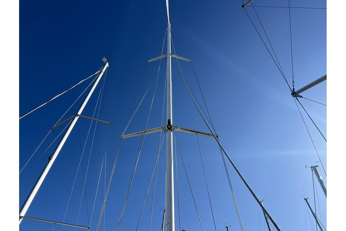 Used 1993 Catalina 42 MKI