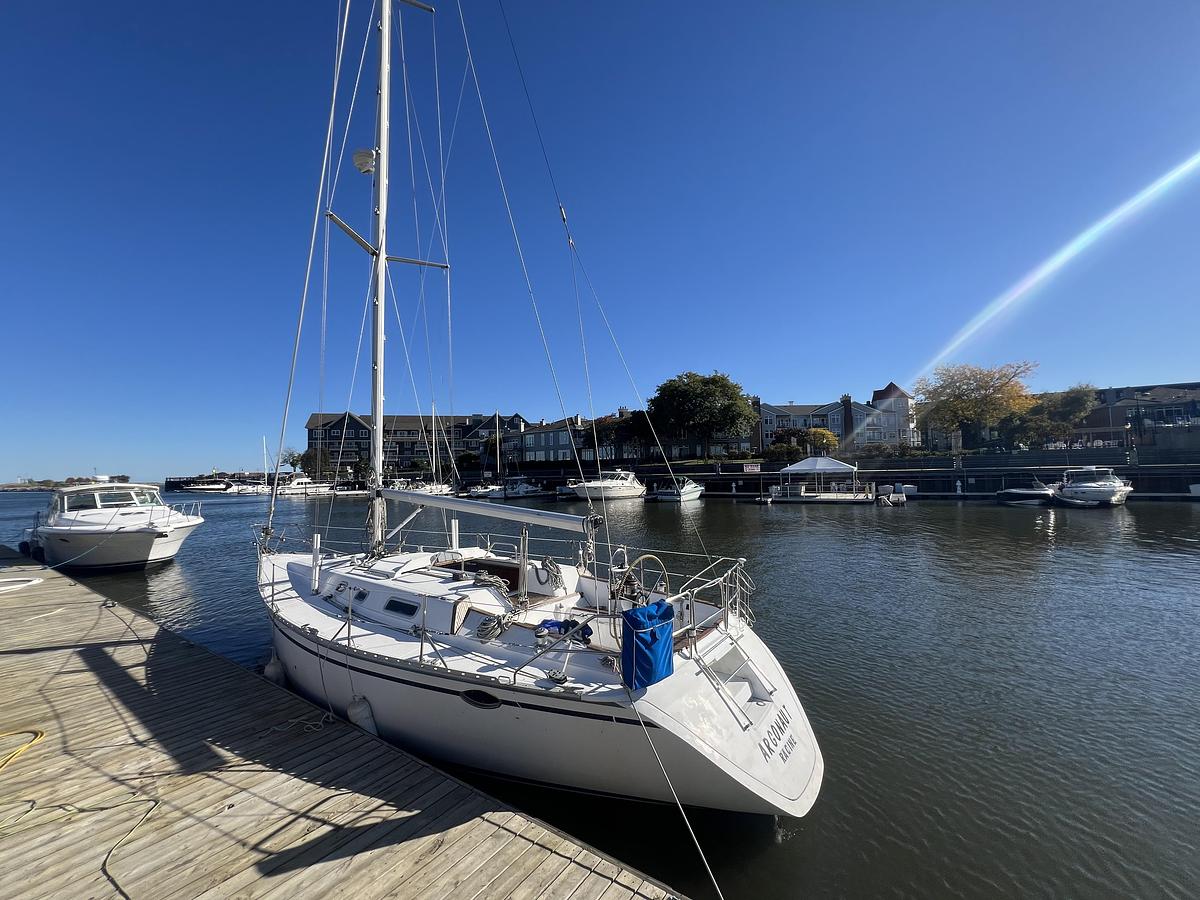 Used 1987 Hunter Legend 37