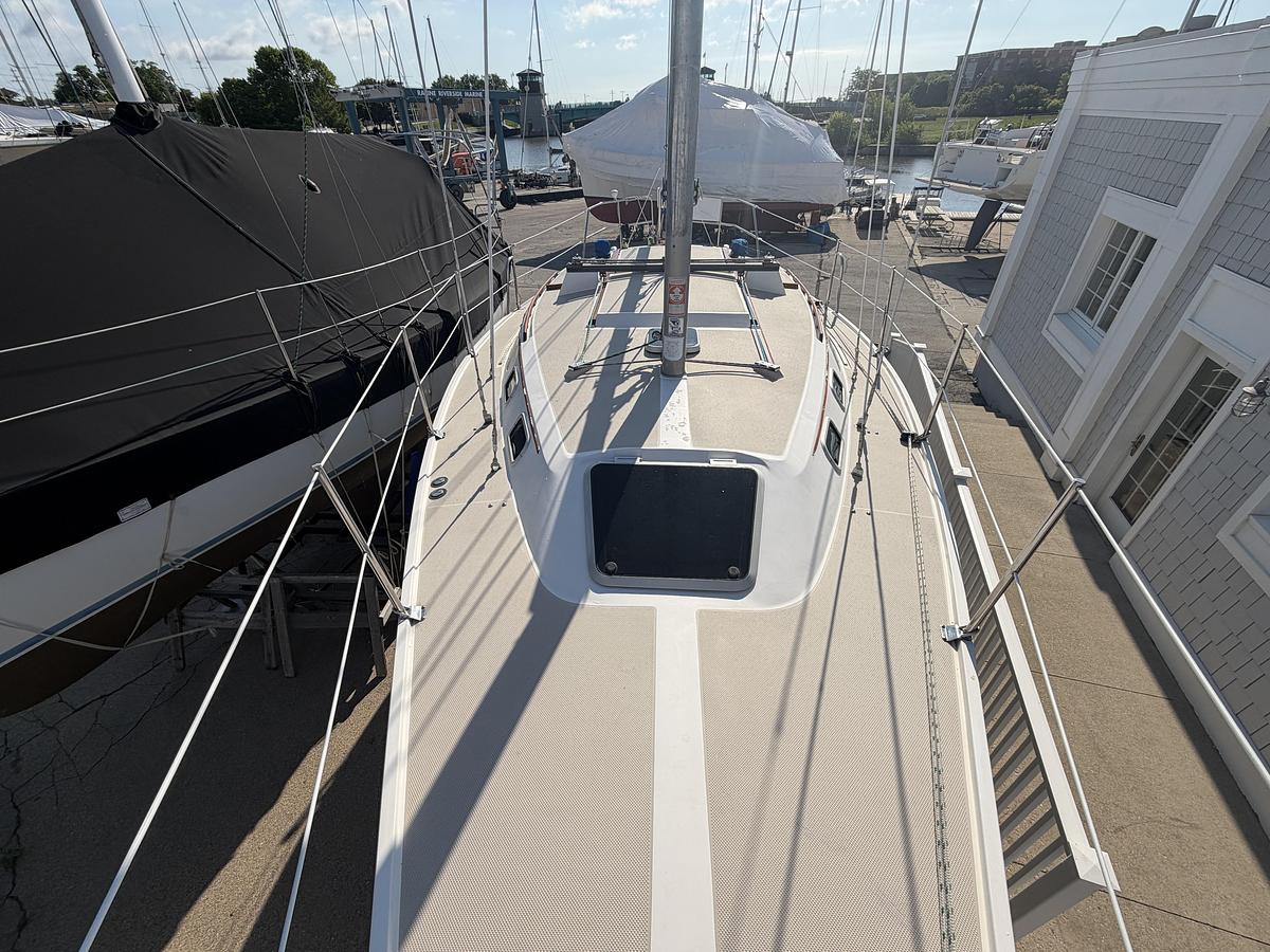 Used 1988 Catalina 30 MKII Tall Rig