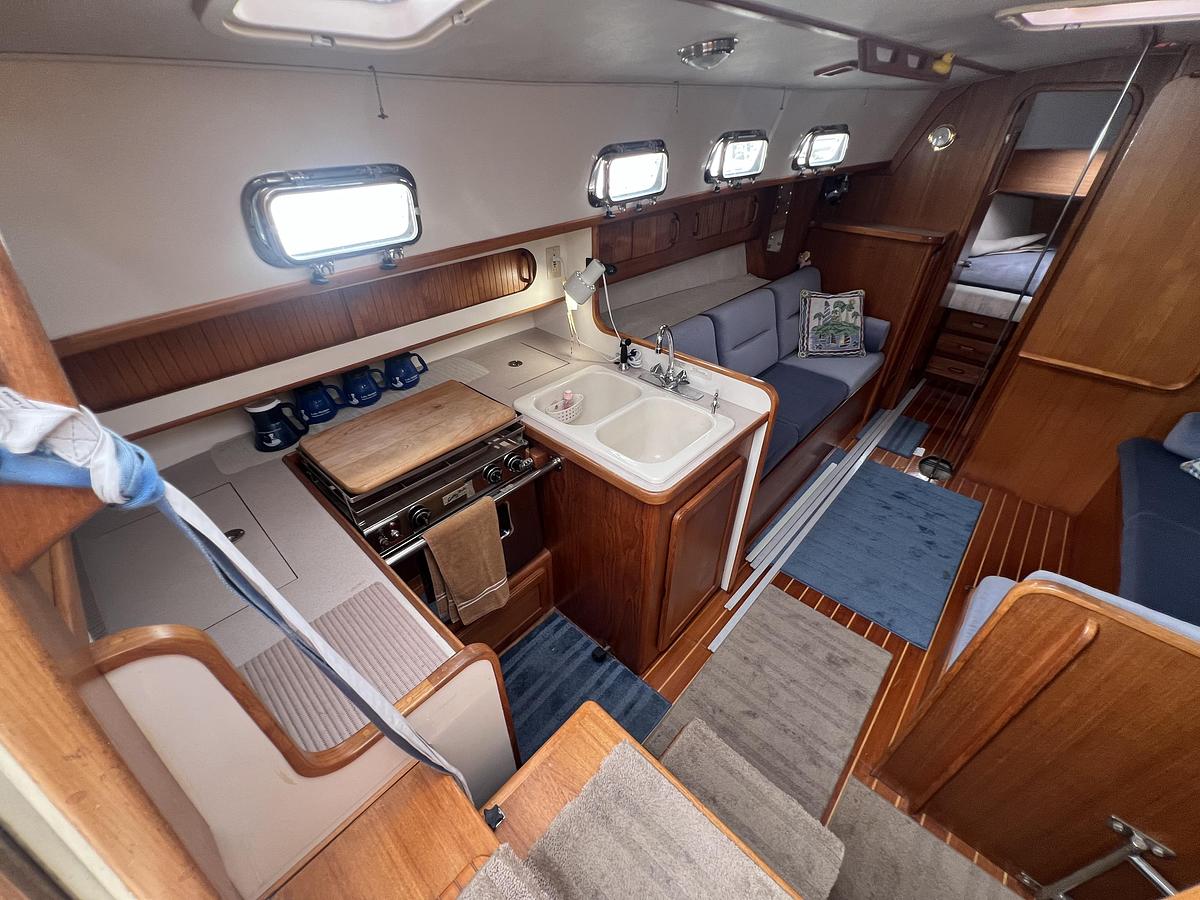 Used 1996 Caliber 35 LRC