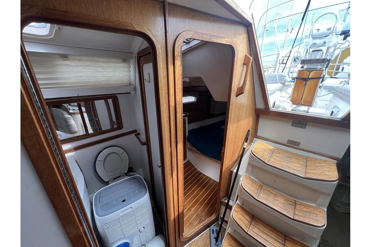 Used 1993 Catalina 42 MKI