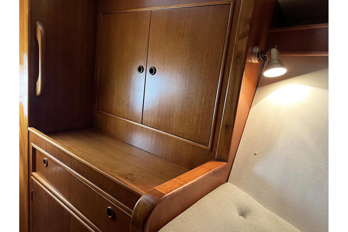 Used 1987 Oyster 46.5