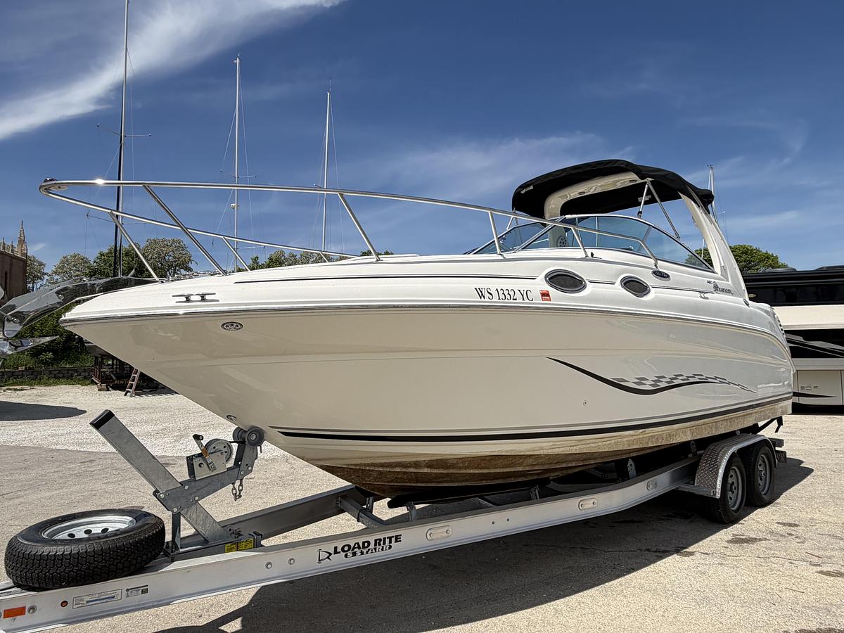 Used 2004 Sea Ray Sundancer 260