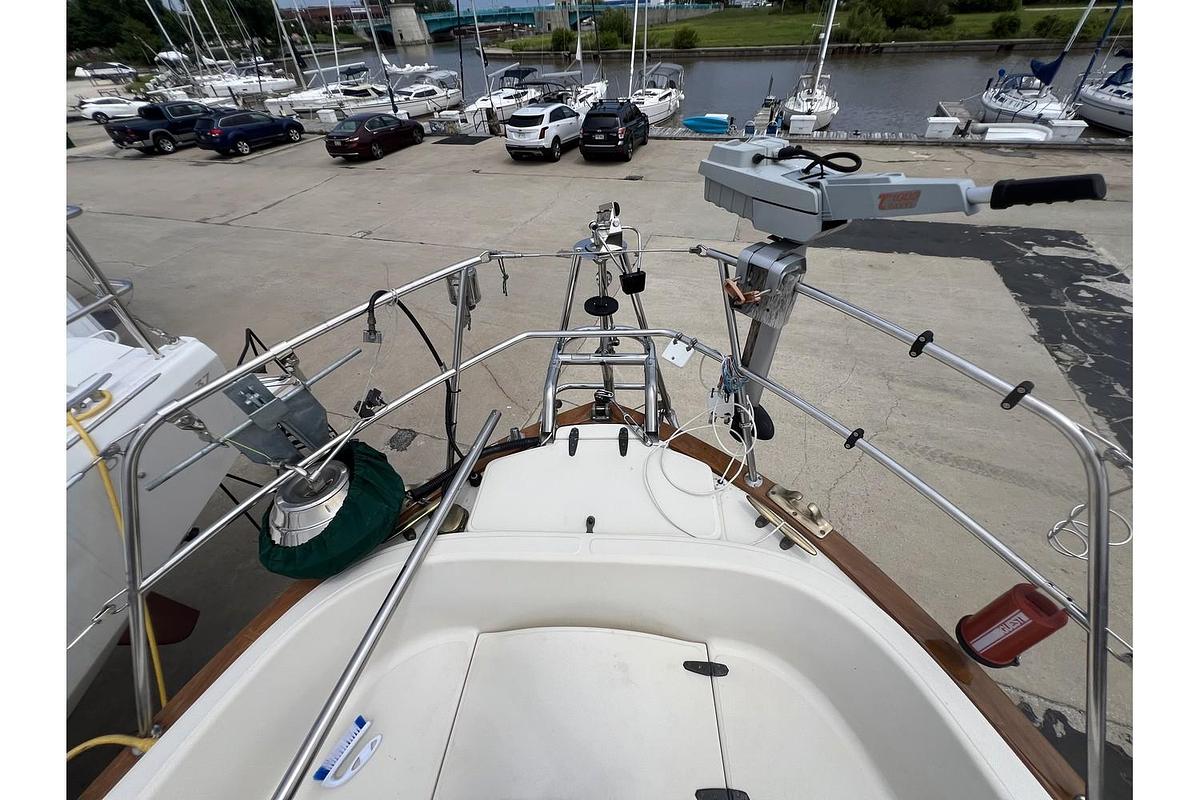 Used 1994 Pacific Seacraft 34