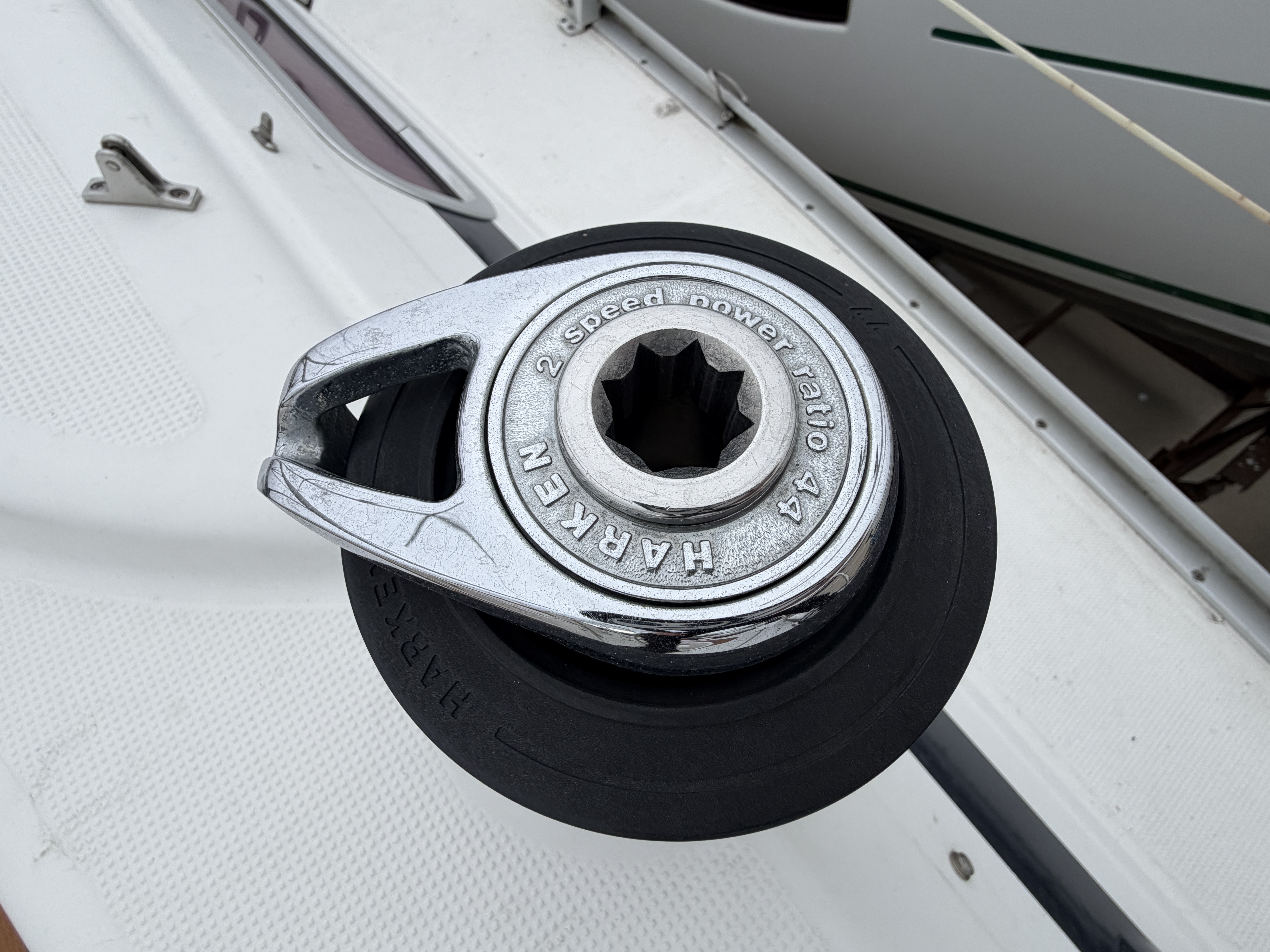 Used 2004 Bavaria 38