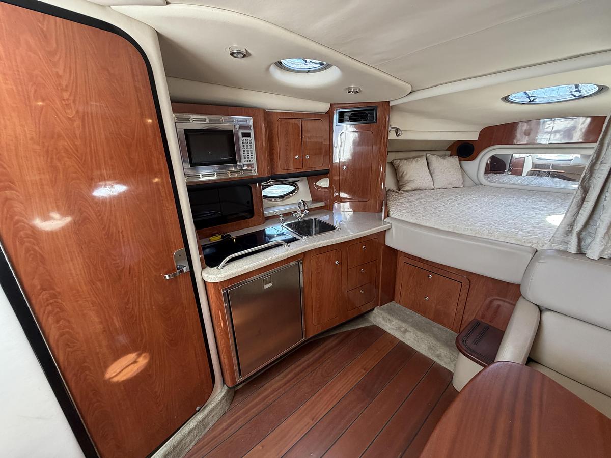 Used 2008 Crownline 340 CR