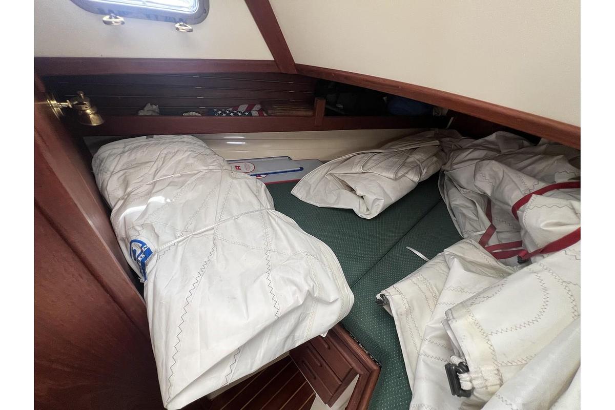 Used 1994 Pacific Seacraft 34