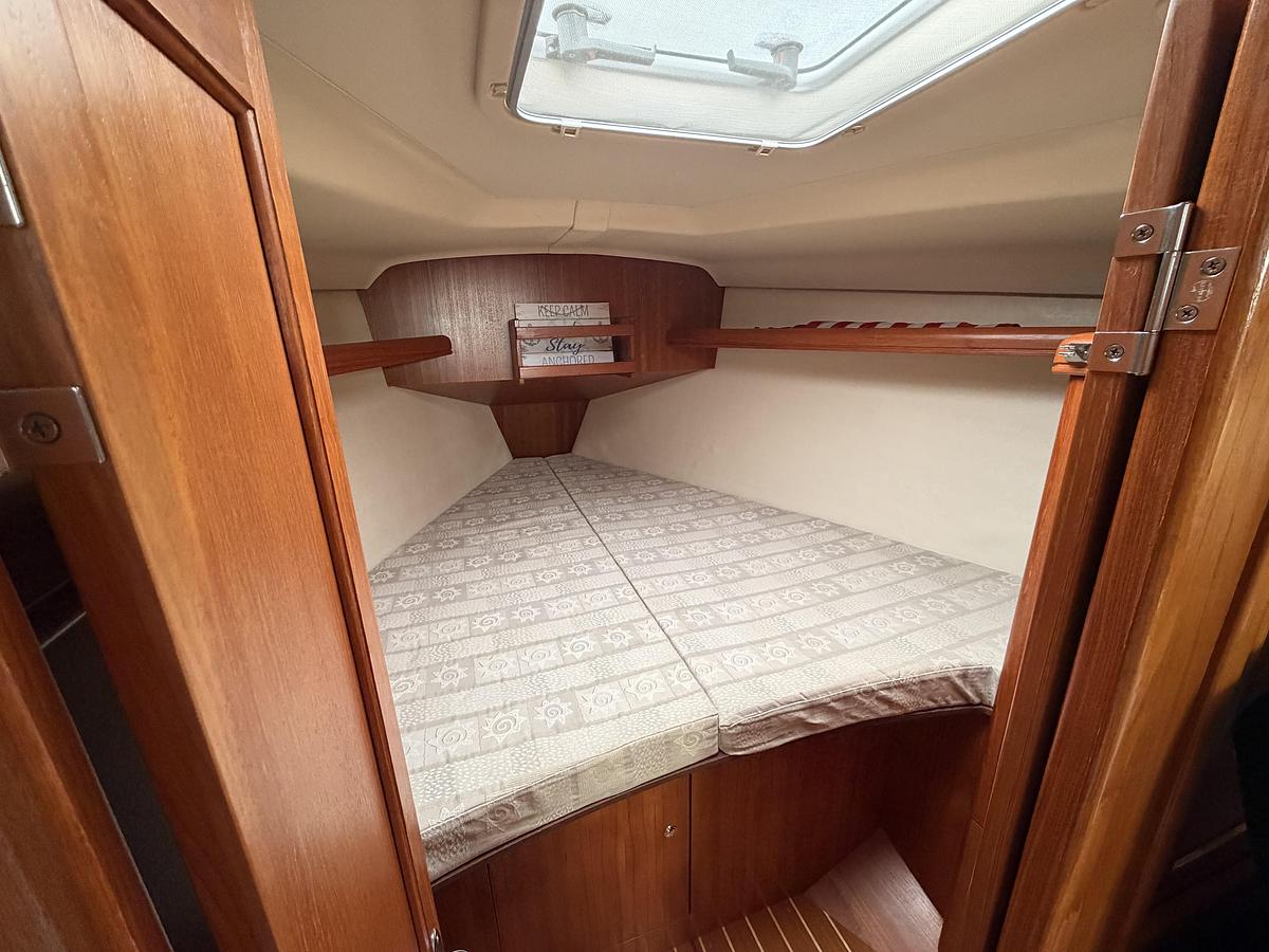 Used 2003 Hunter 356