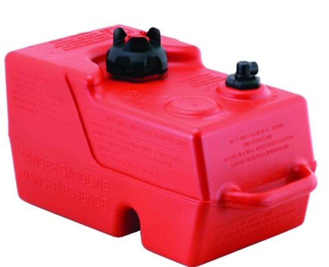 Value 3 EPA Compliant Portable Fuel Tank - 6.5 Gal.