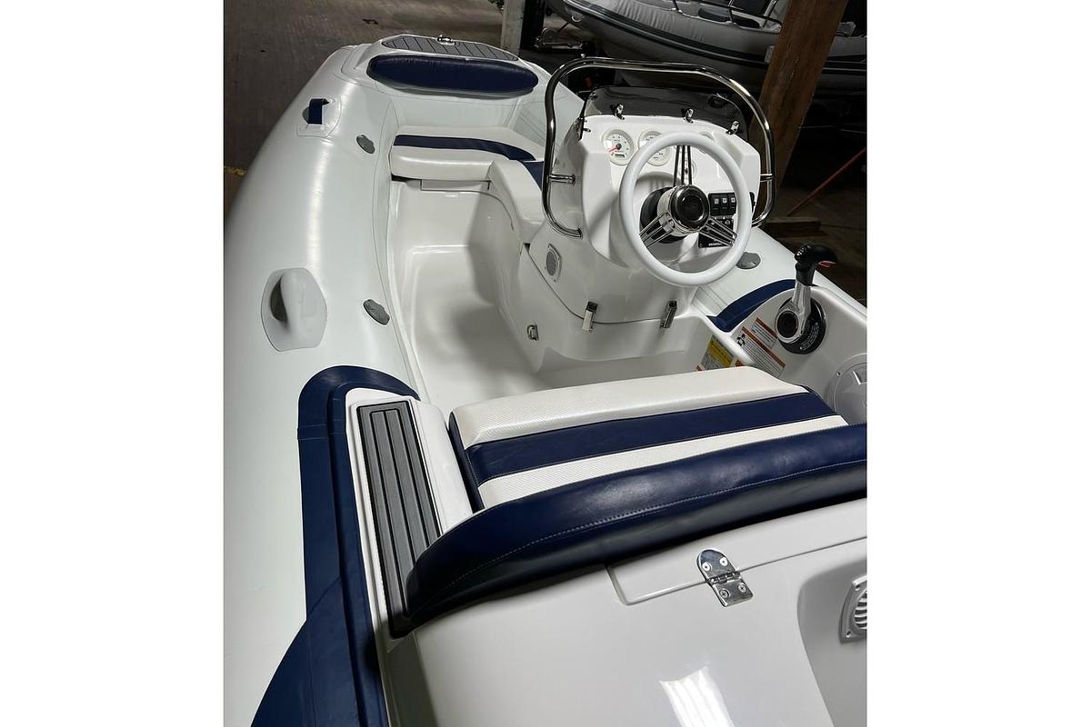 2023 Walker Bay Generation 360