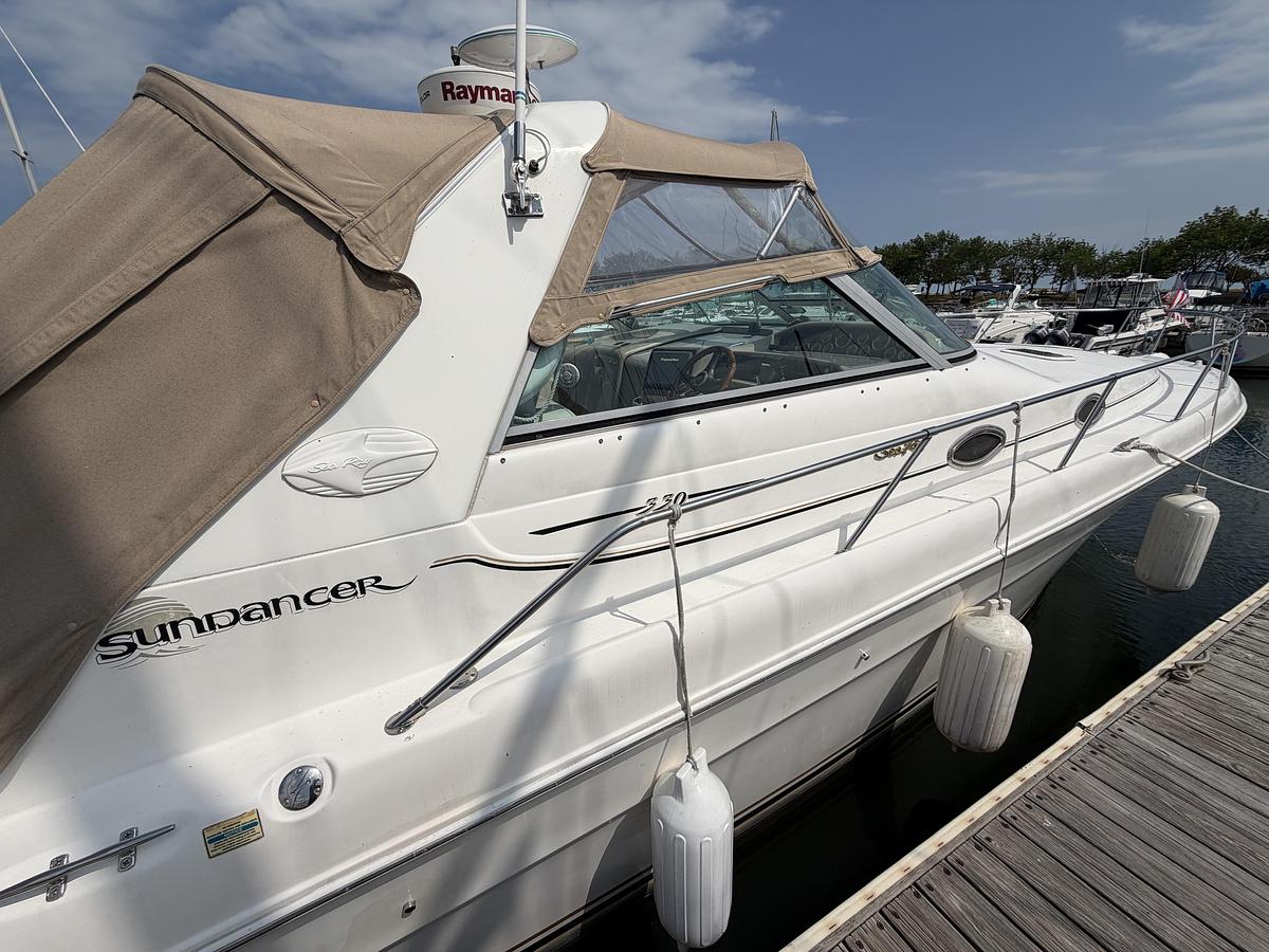 Used 1999 Sea Ray Sundancer 330
