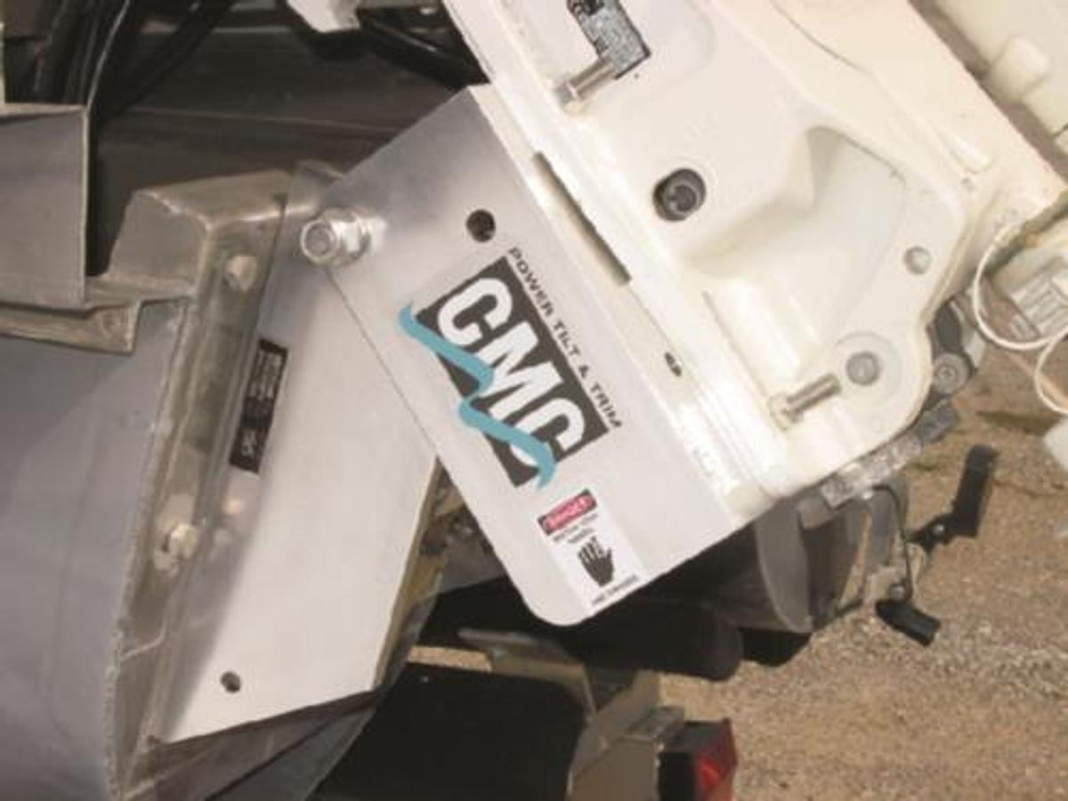 CMC PT-130 Electric Hydraulic Tilt & Trim