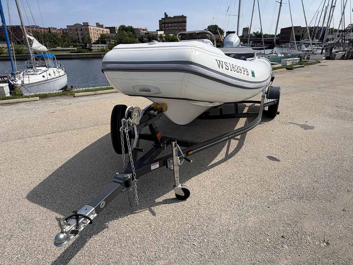 Used 2022 Walker Bay Generation 450