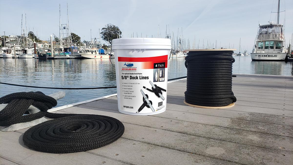 Dock Line 4-Pack with Bucket - Black - (2) 1/2 x 15ft., (2) 1/2 x 25ft.