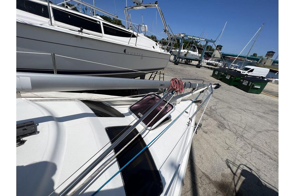 Used 2007 Marlow-Hunter 25