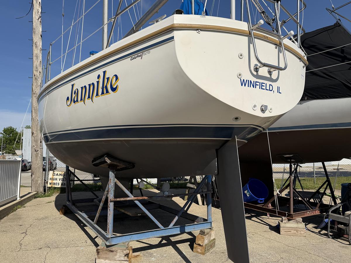 Used 1988 Catalina 30 MKII Tall Rig