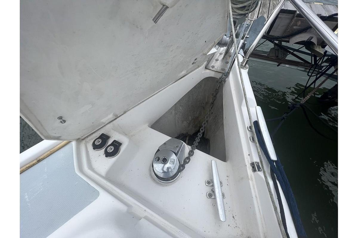 Used 2000 Hunter 410