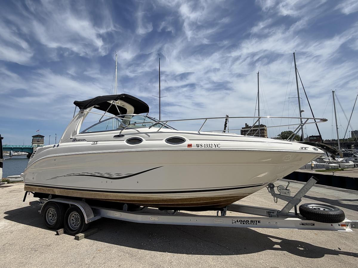 Used 2004 Sea Ray Sundancer 260