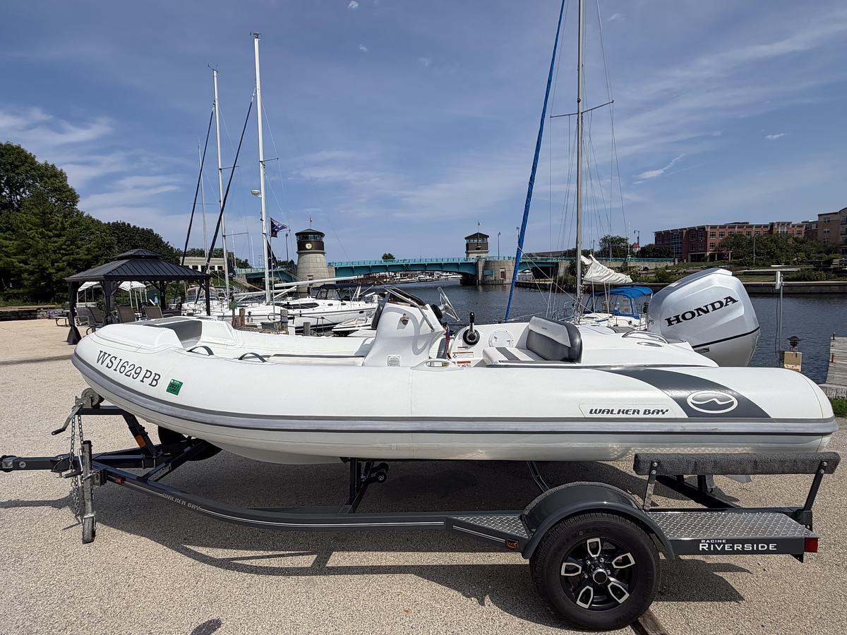 Used 2022 Walker Bay Generation 450