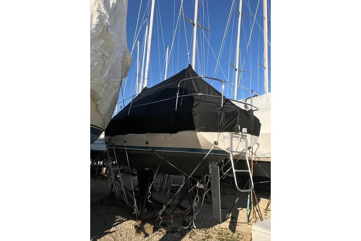 Used 1983 Marlow-Hunter 27 Cherubini