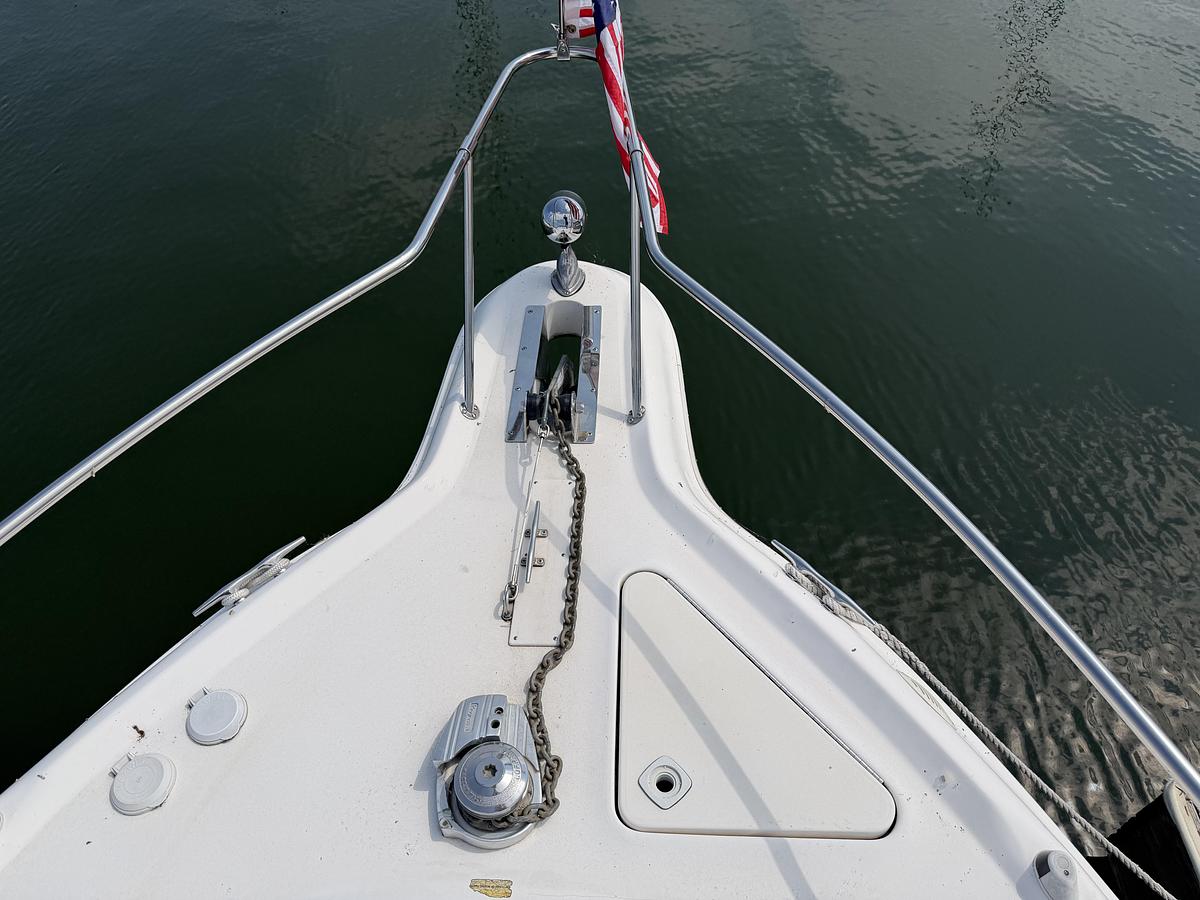 Used 1999 Sea Ray Sundancer 330