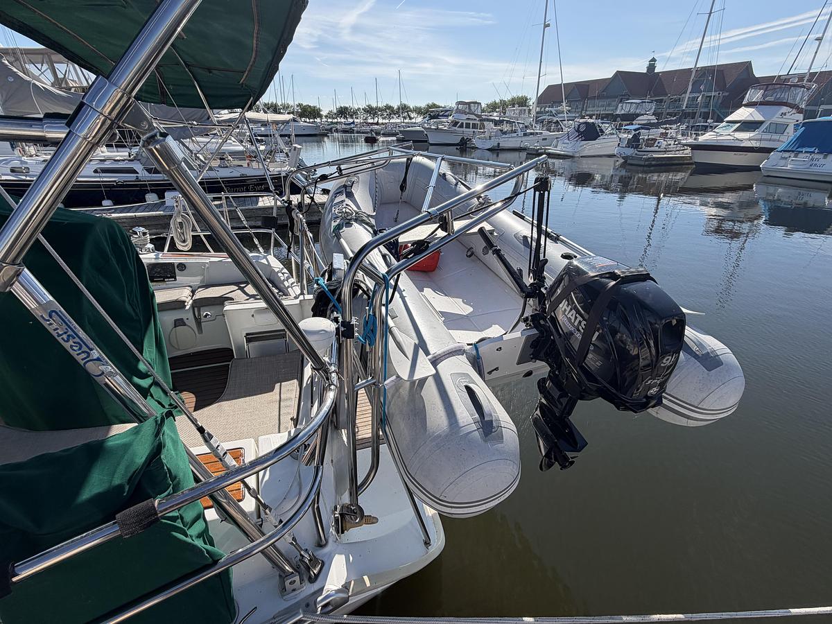 Used 2005 Beneteau 373