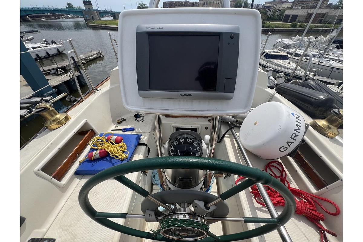 Used 1994 Pacific Seacraft 34