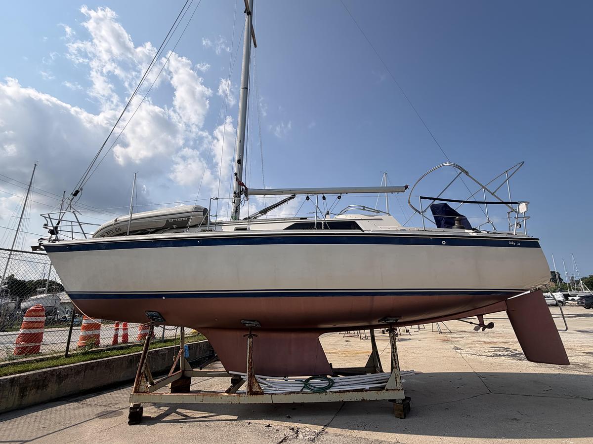 Used 1983 O'Day 34