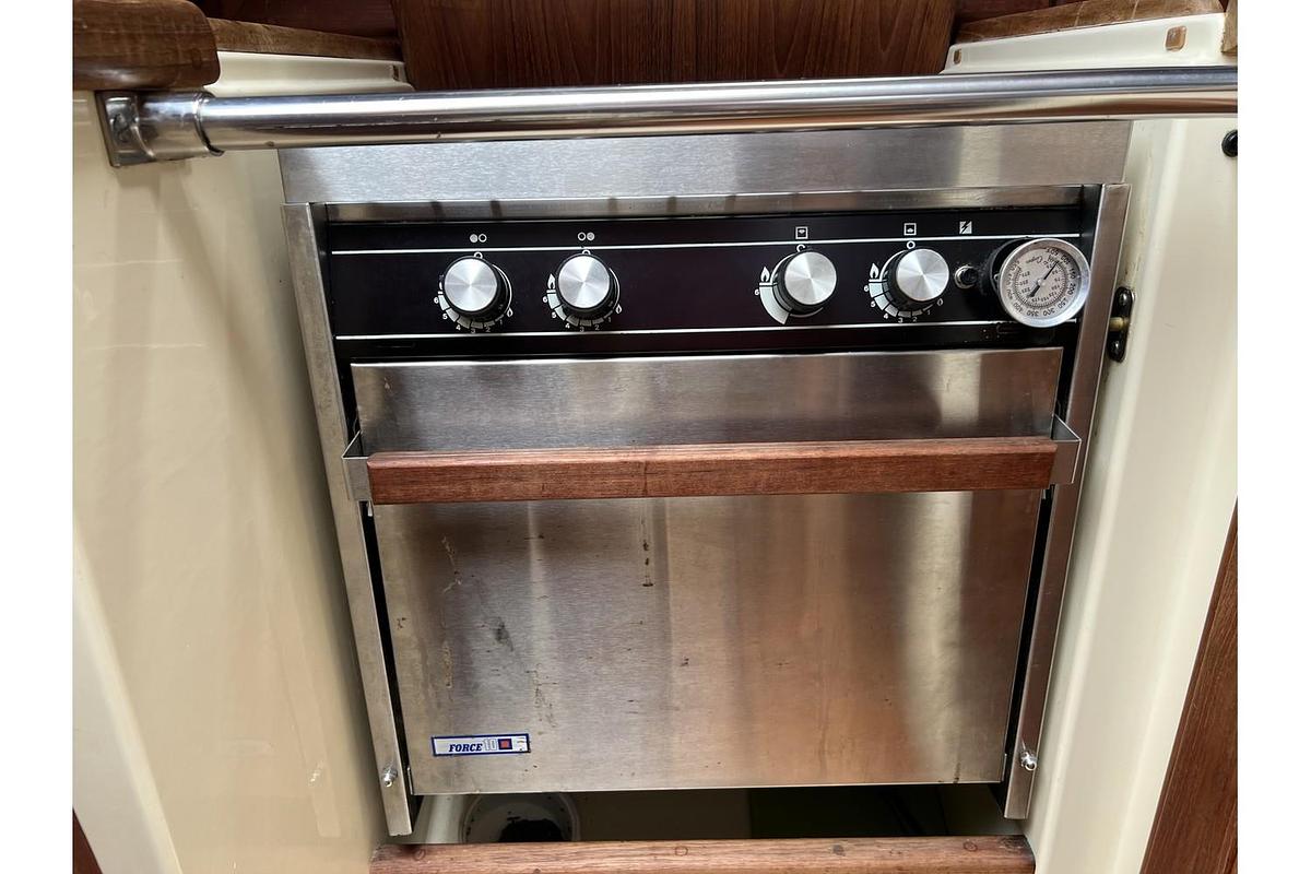 Used 1994 Pacific Seacraft 34