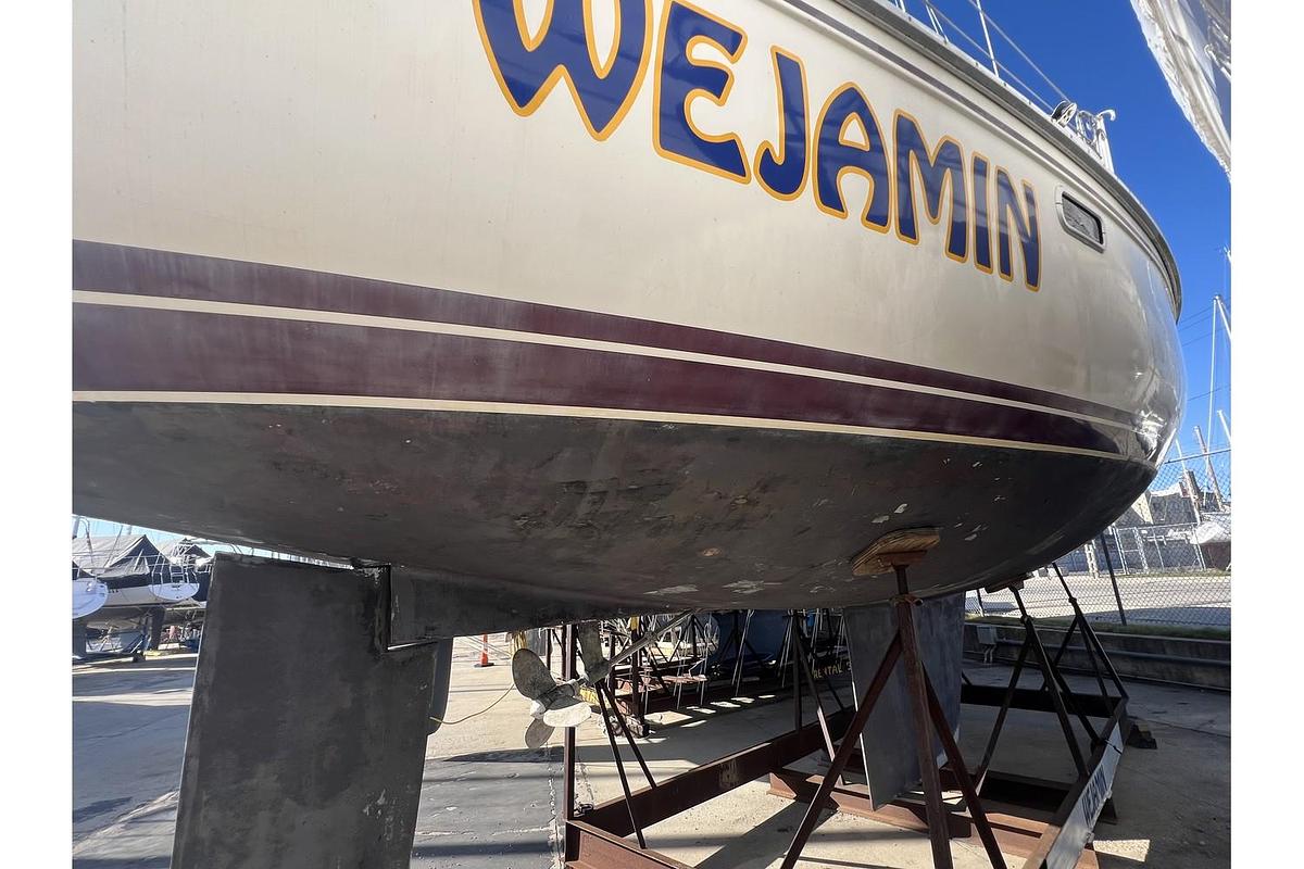 Used 1993 Catalina 42 MKI