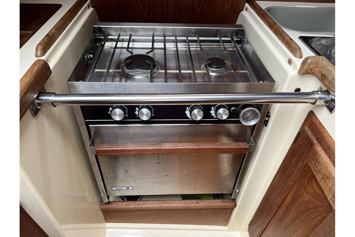 Used 1994 Pacific Seacraft 34