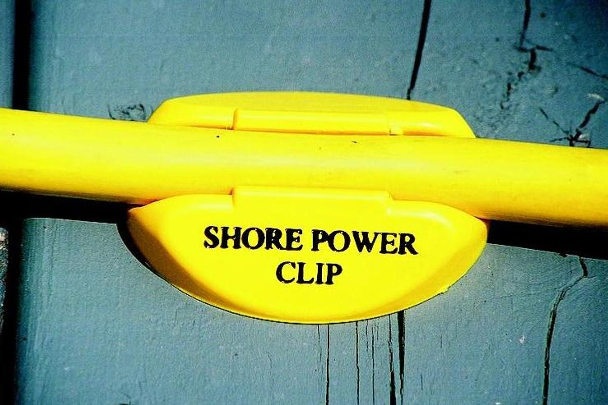 Shore Power Clip For 30 Amp Cords Yellow - 4/Pkg