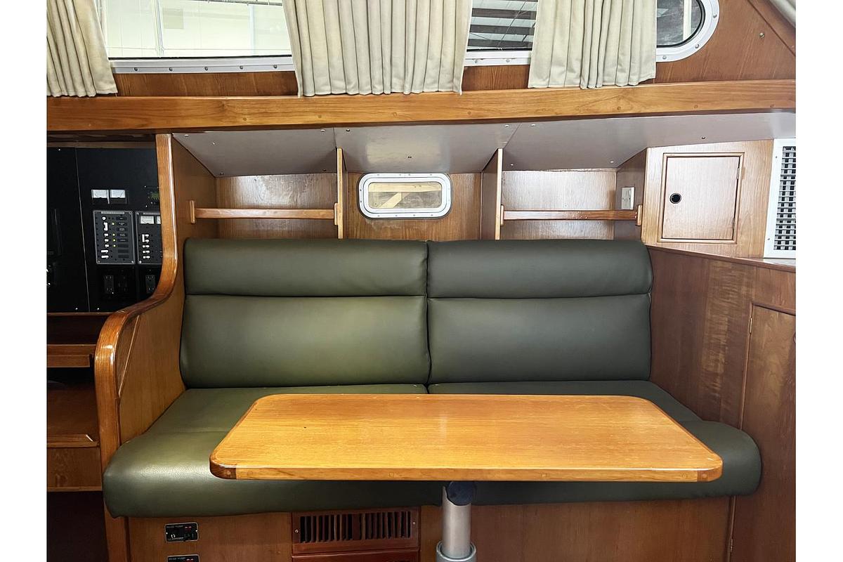 Used 1987 Oyster 46.5