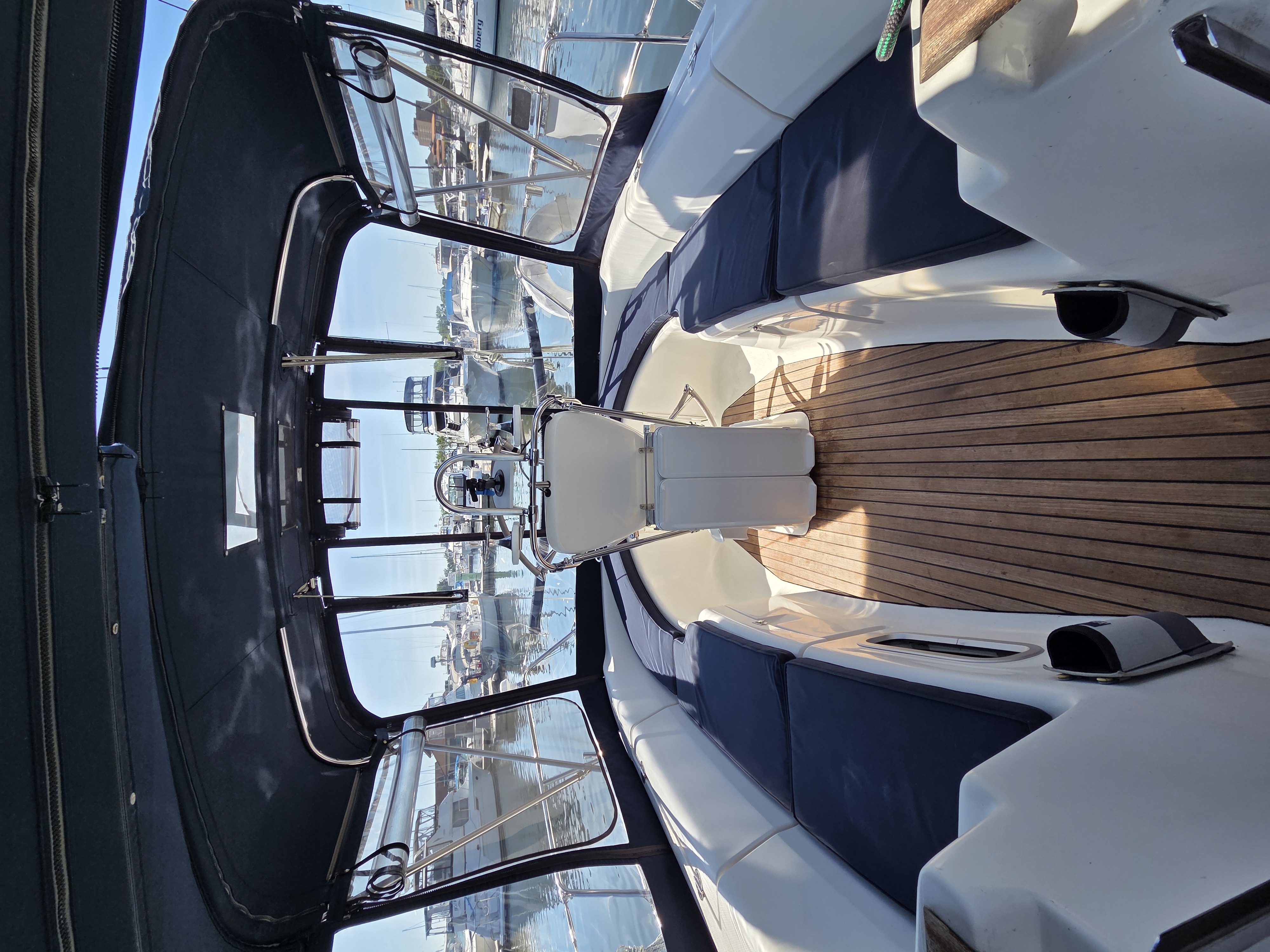 Used 2004 Bavaria 38