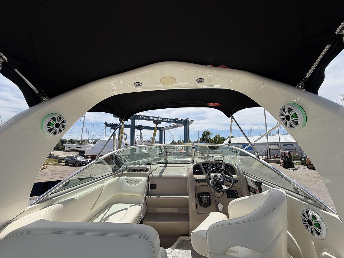 Used 2004 Sea Ray Sundancer 260