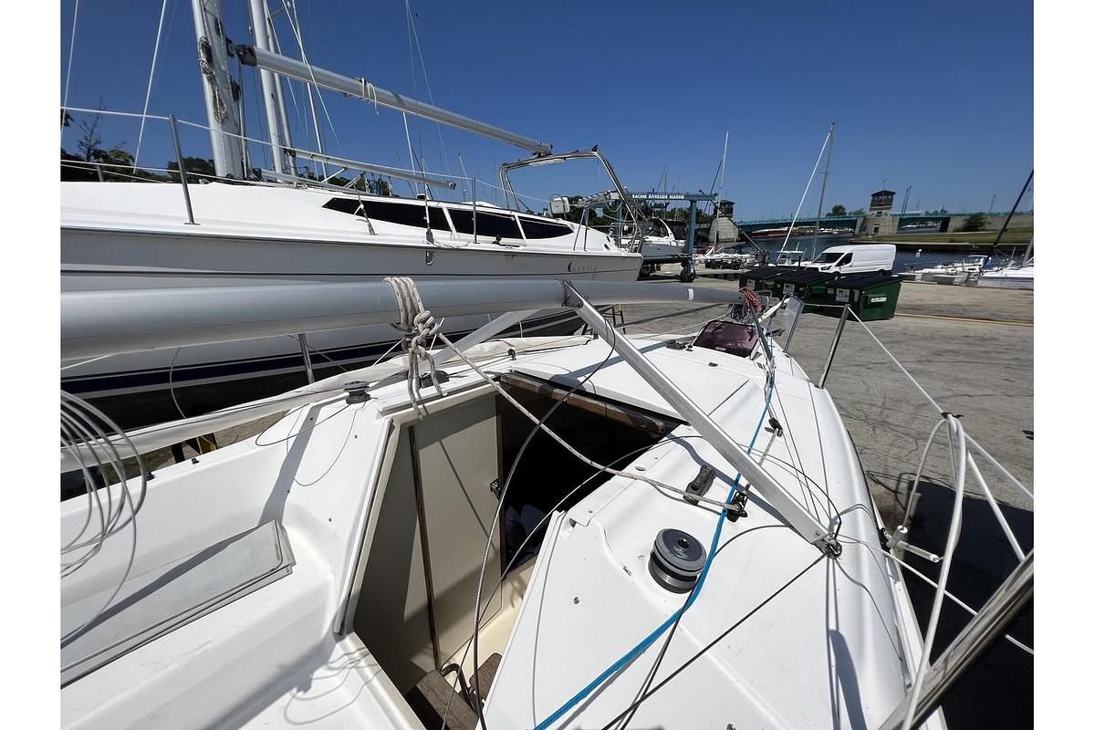 Used 2007 Marlow-Hunter 25