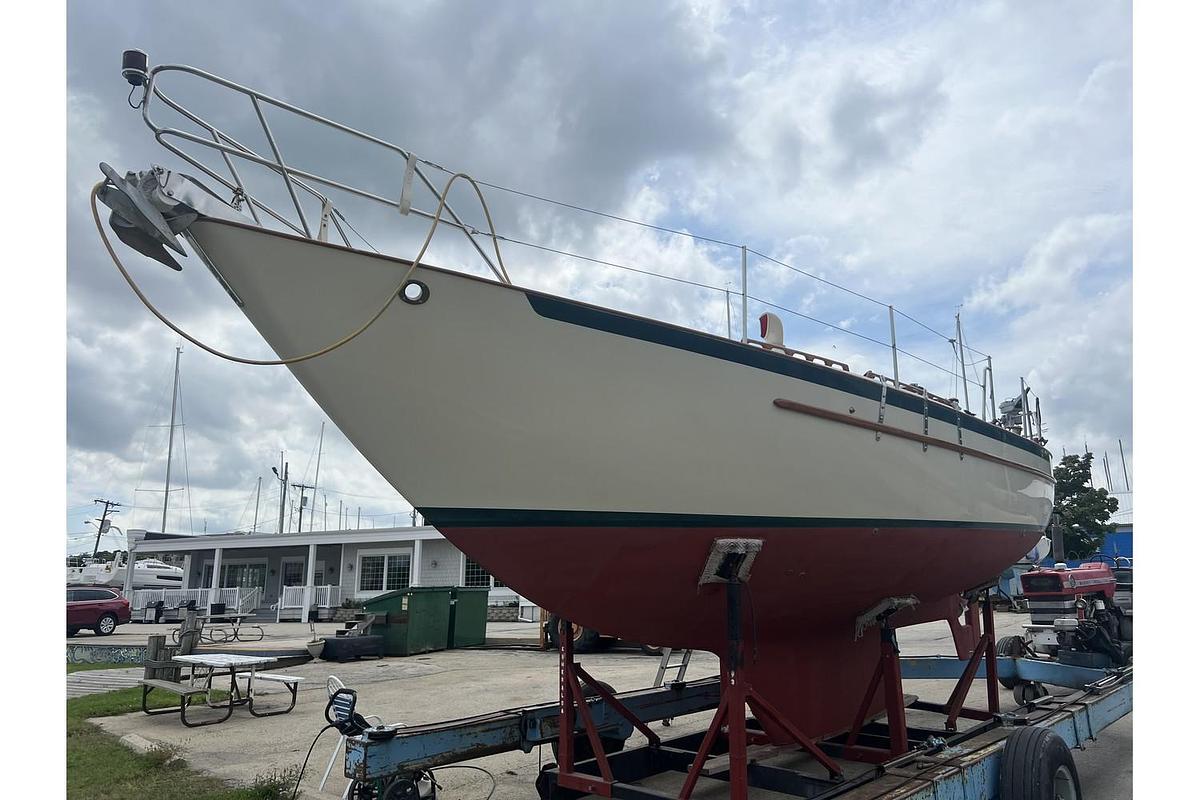 Used 1994 Pacific Seacraft 34