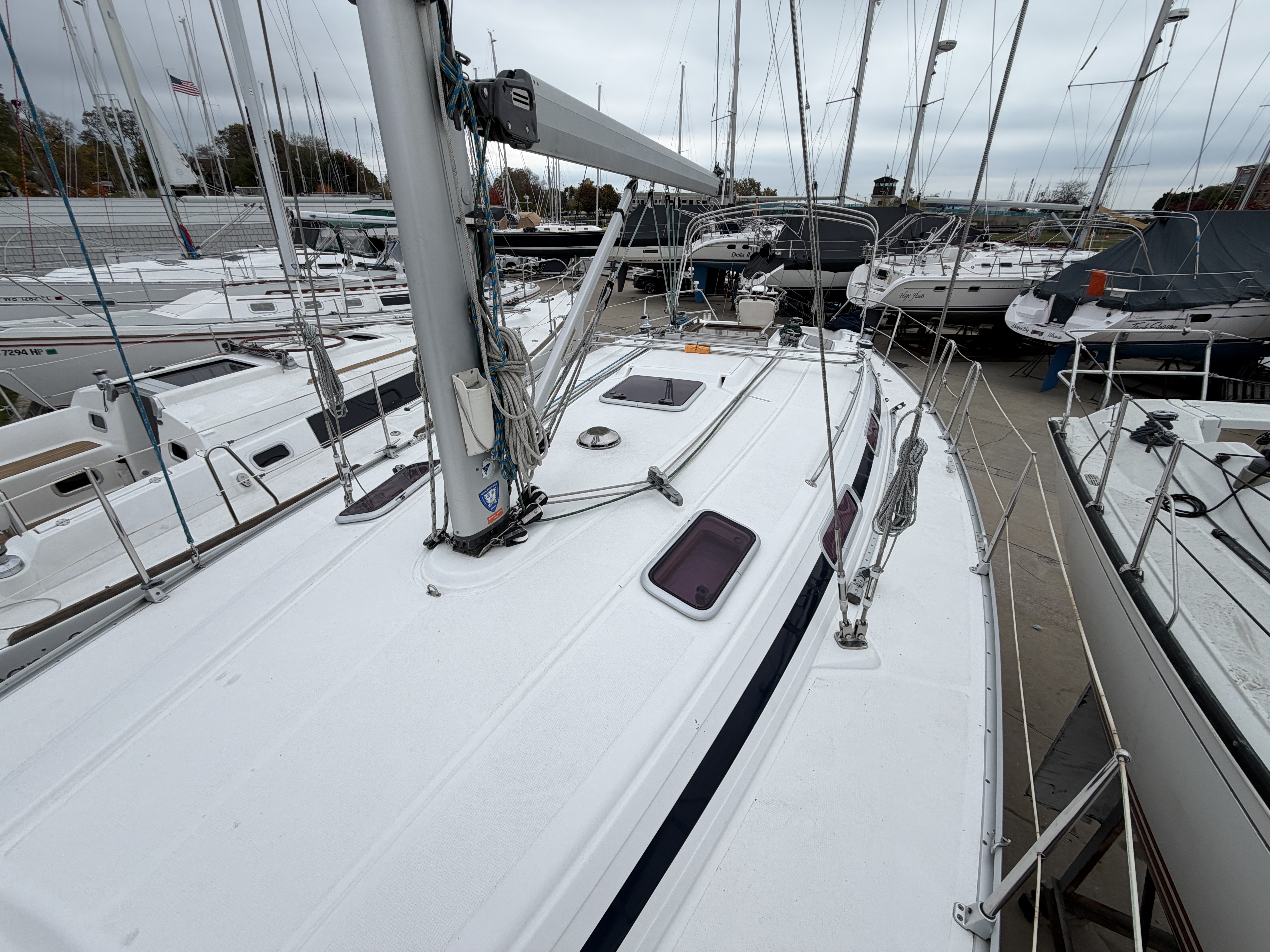 Used 2004 Bavaria 38