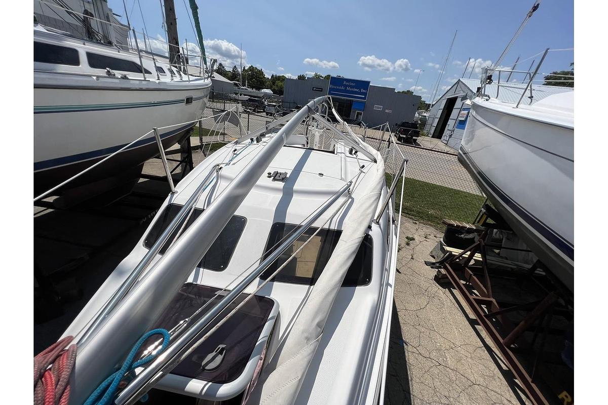 Used 2007 Marlow-Hunter 25