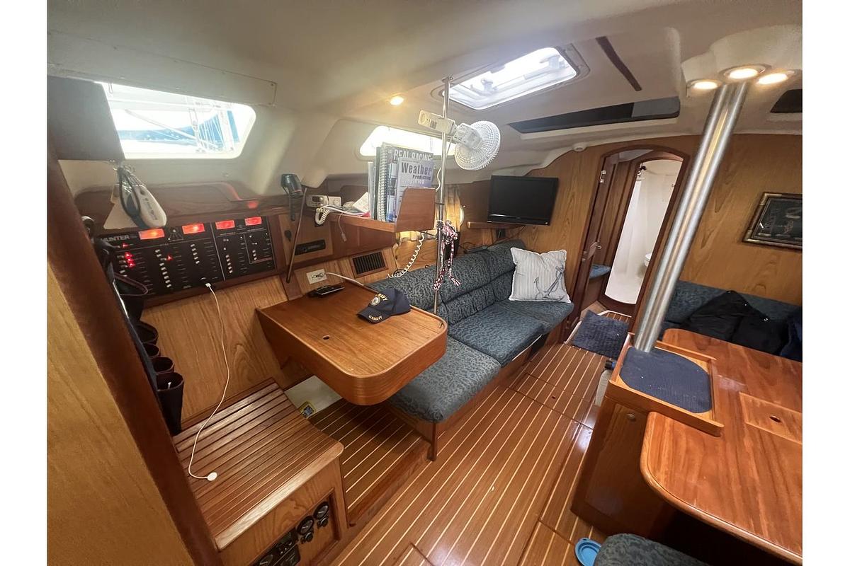 Used 2000 Hunter 410