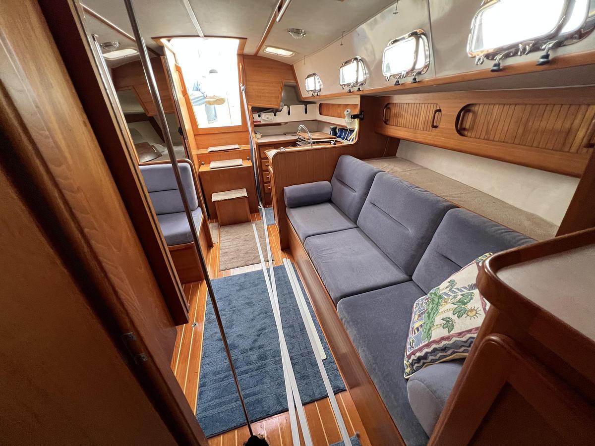 Used 1996 Caliber 35 LRC