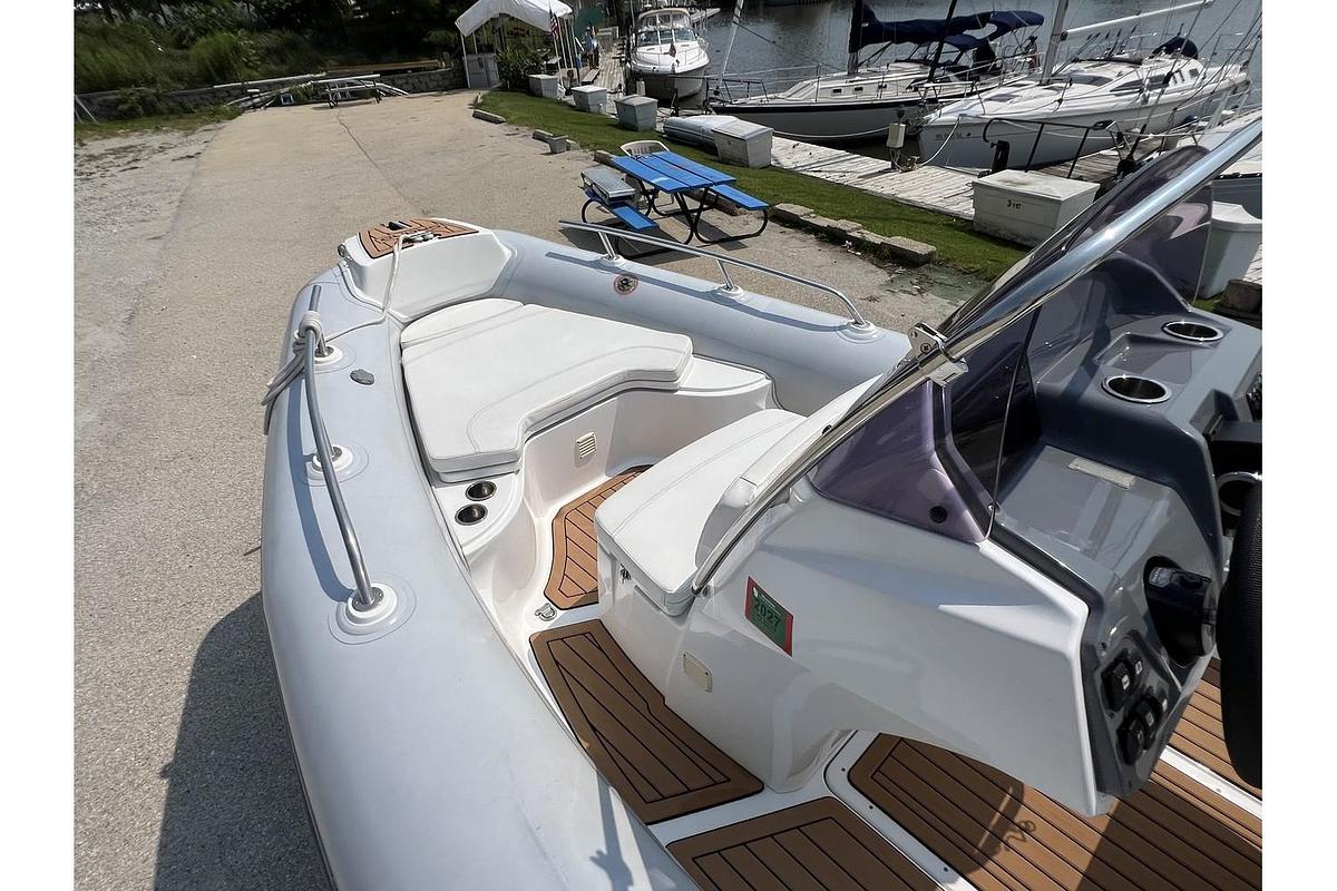 Used 2018 Grand G580