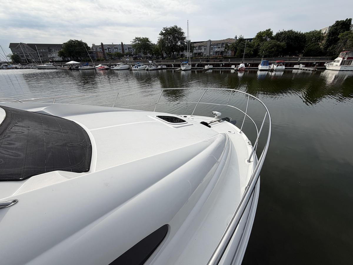 Used 2004 Sea Ray 390 Motor Yacht
