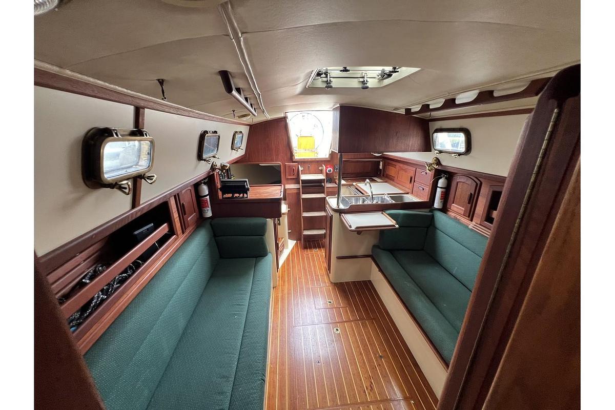 Used 1994 Pacific Seacraft 34