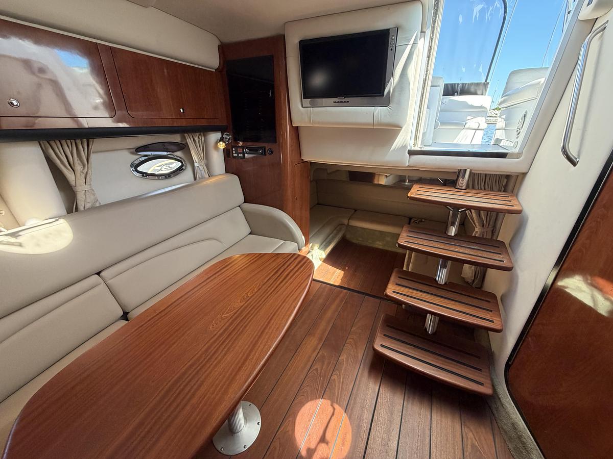 Used 2008 Crownline 340 CR