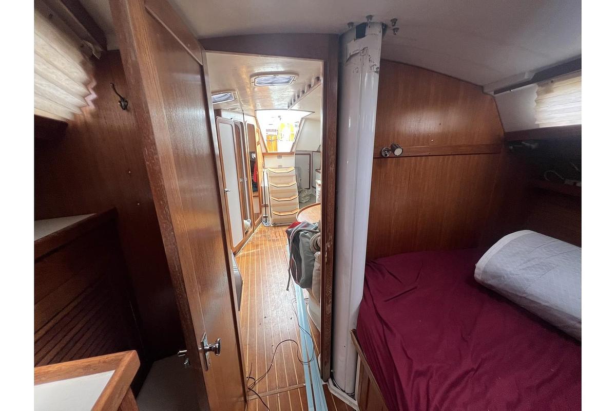 Used 1993 Catalina 42 MKI