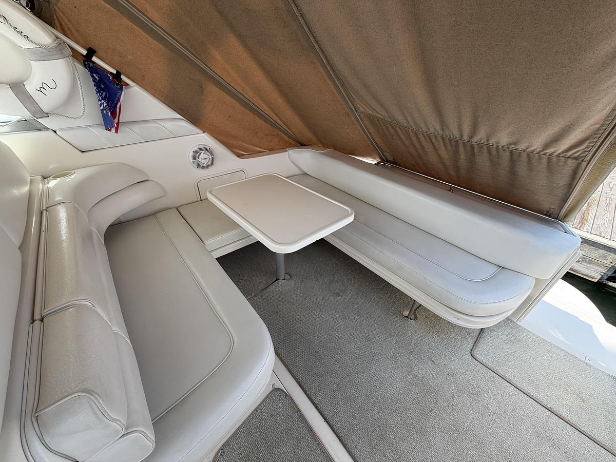 Used 1999 Sea Ray Sundancer 330