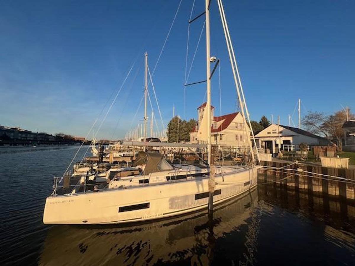 2024 Dufour Yachts D470